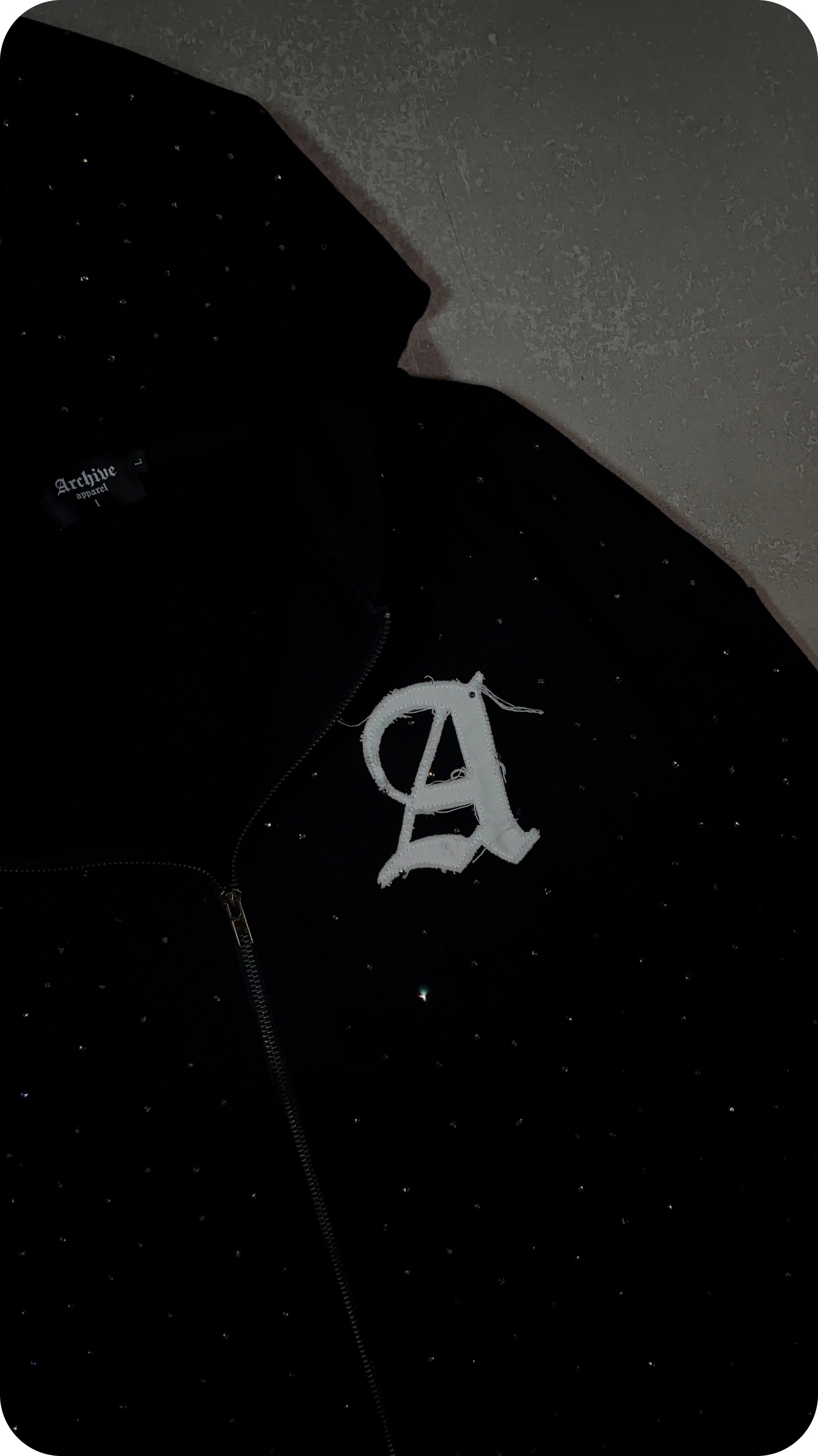 BLACK DIAMOND ZIP UP